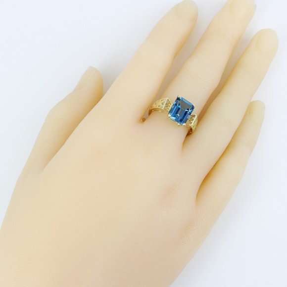 Vintage 10K Yellow Gold Solitaire London Blue Topaz Cocktail Ring - Picture 7 of 7